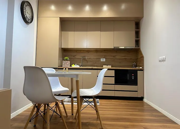 Apartman Fa At Center 03 *